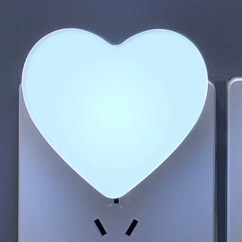 Veilleuse LED Intelligente à Détection Lumineuse