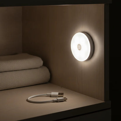 Veilleuse LED Intelligente à Détection de Mouvement